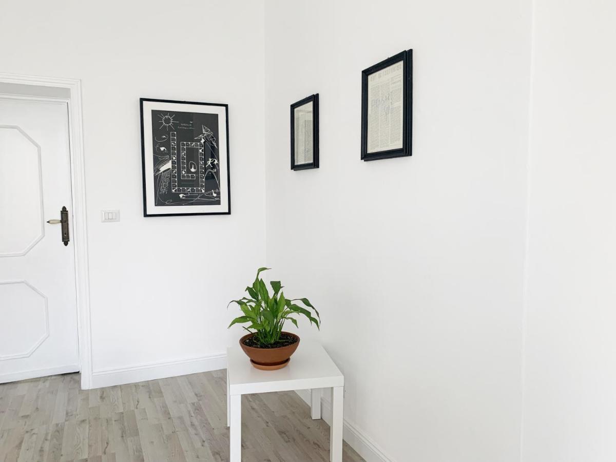 Tap Apartments - In Independent House With Private Garden Alghero Buitenkant foto